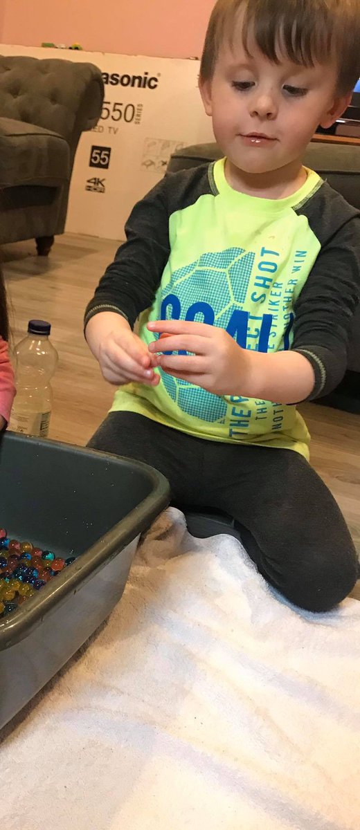 DeansrathCoderd's tweet image. Sensory play is hugely beneficial for children’s holistic development. These packs along with essential food supplies were made possible through the generosity of those who contributed to our go fund me campaign. Keep donating keep sharing gofundme.com/f/deansrath-cl… @EmerHigginsTD