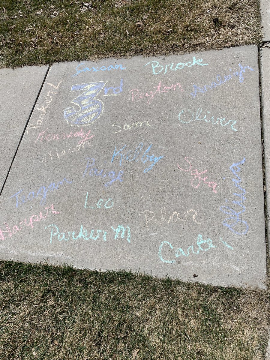 corbinclass's tweet photo. Chalk your walk. Out 3rd grade class names. #trailblazeon https://t.co/1esxZMjUW8