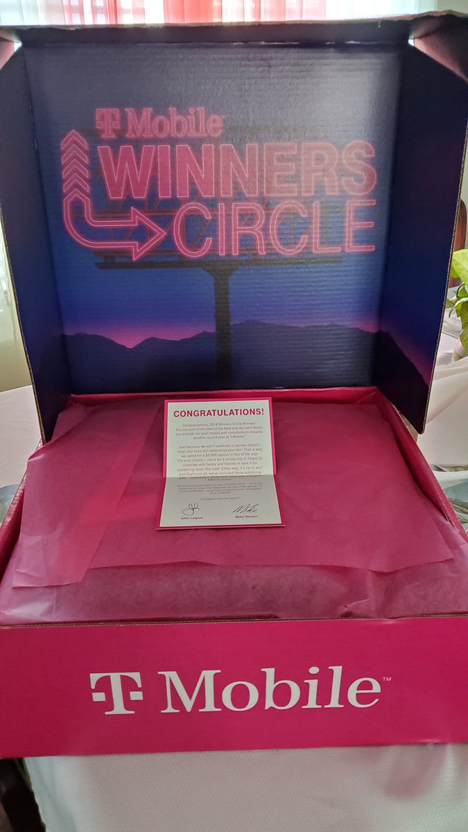 Dimelo!!! So proud of been part of such an amazing company!!! <a href="/Renan_Soare5/">Renan Soares</a> <a href="/GHengtgen/">Greg Hengtgen</a> <a href="/jboy1724/">Javier B</a>