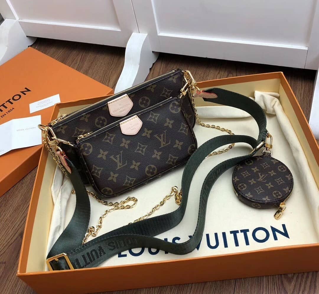 plug_miss's tweet image. 🌸 NEW SEASON LV SIDE BAG 🌸

VARIETY OF DIFFERENT COLOURS 🌈
BANK TRANSFER &amp;amp; PAYPAL 💷
DM FOR INFO &amp;amp; TO ORDER 📲
24/7 REPLIES 🛂
-
#lv #designerbag #highendfashion #rep #clone #womensdesigner #louisvuitton #sidebag #festivalfashion