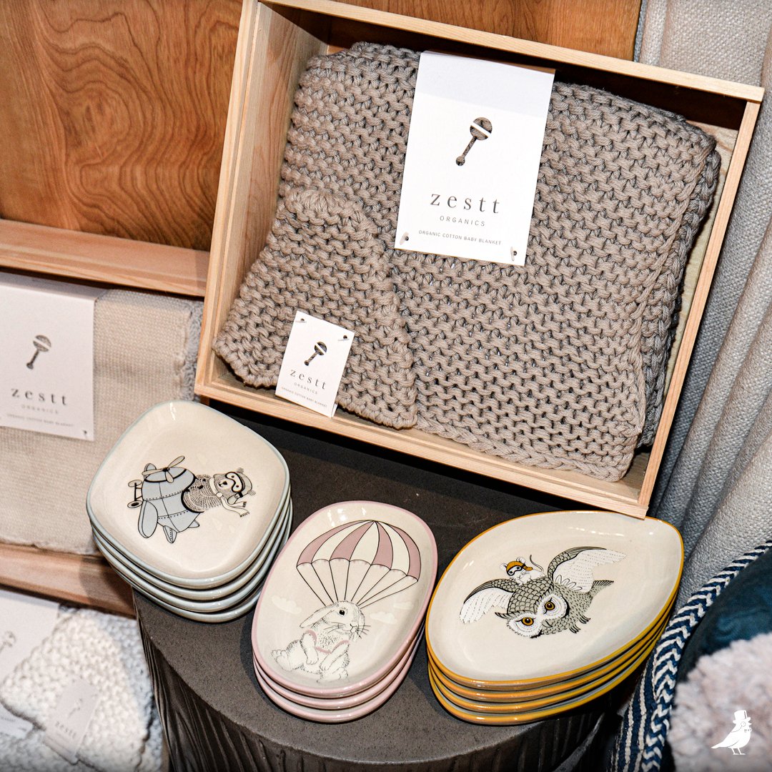 ShopGoldfinch's tweet photo. Have a friend or family member with a little one on the way, but can't make it to their baby shower? 🐥 Show your love and care with a knit baby gift set, and have it delivered right to their door! https://t.co/mHq8SiLcBu https://t.co/0NCaSF1Acz