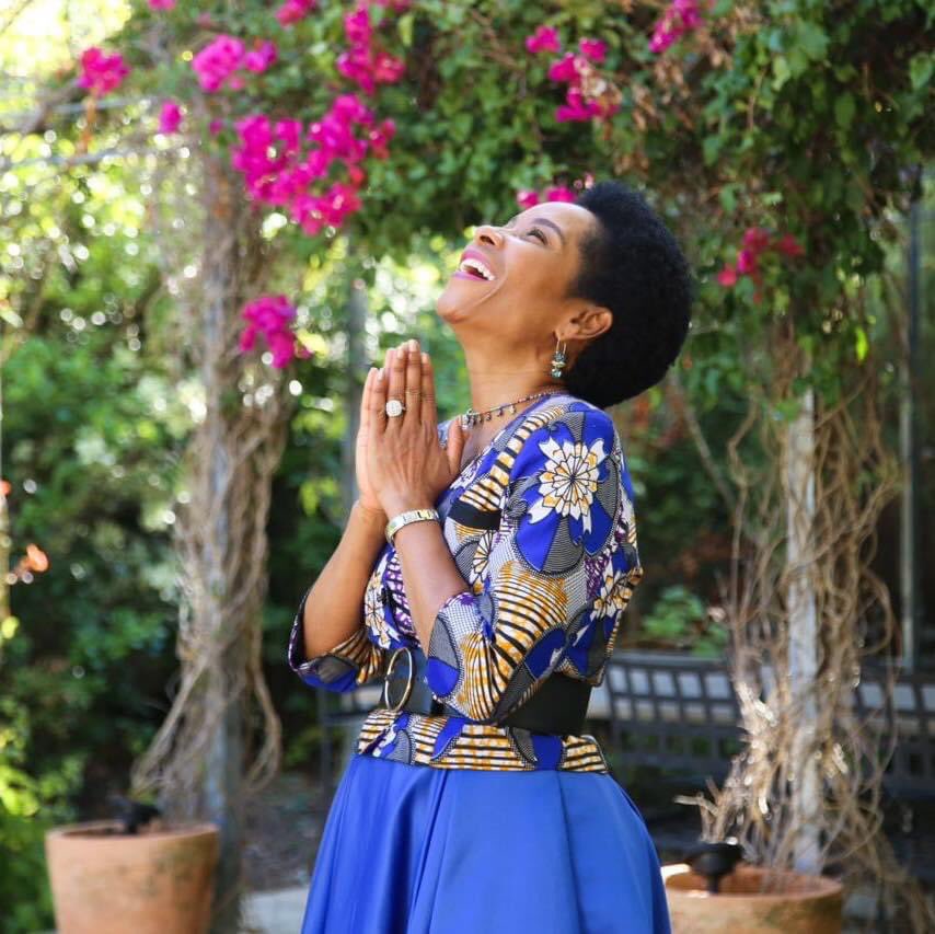 moreki_mo's tweet photo. Guys you know Prof Mamokgethi Phakeng @UCT_VC, the VC of UCT already donates 10% of her salary to fund students at UCT right? 
She has further more cut her salary by 20% (30% in total) as a donation towards Covid-19 Fund at UCT.

God bless you abundantly Prof Phakeng 🙏🏿 https://t.co/TqiVMVSR5h