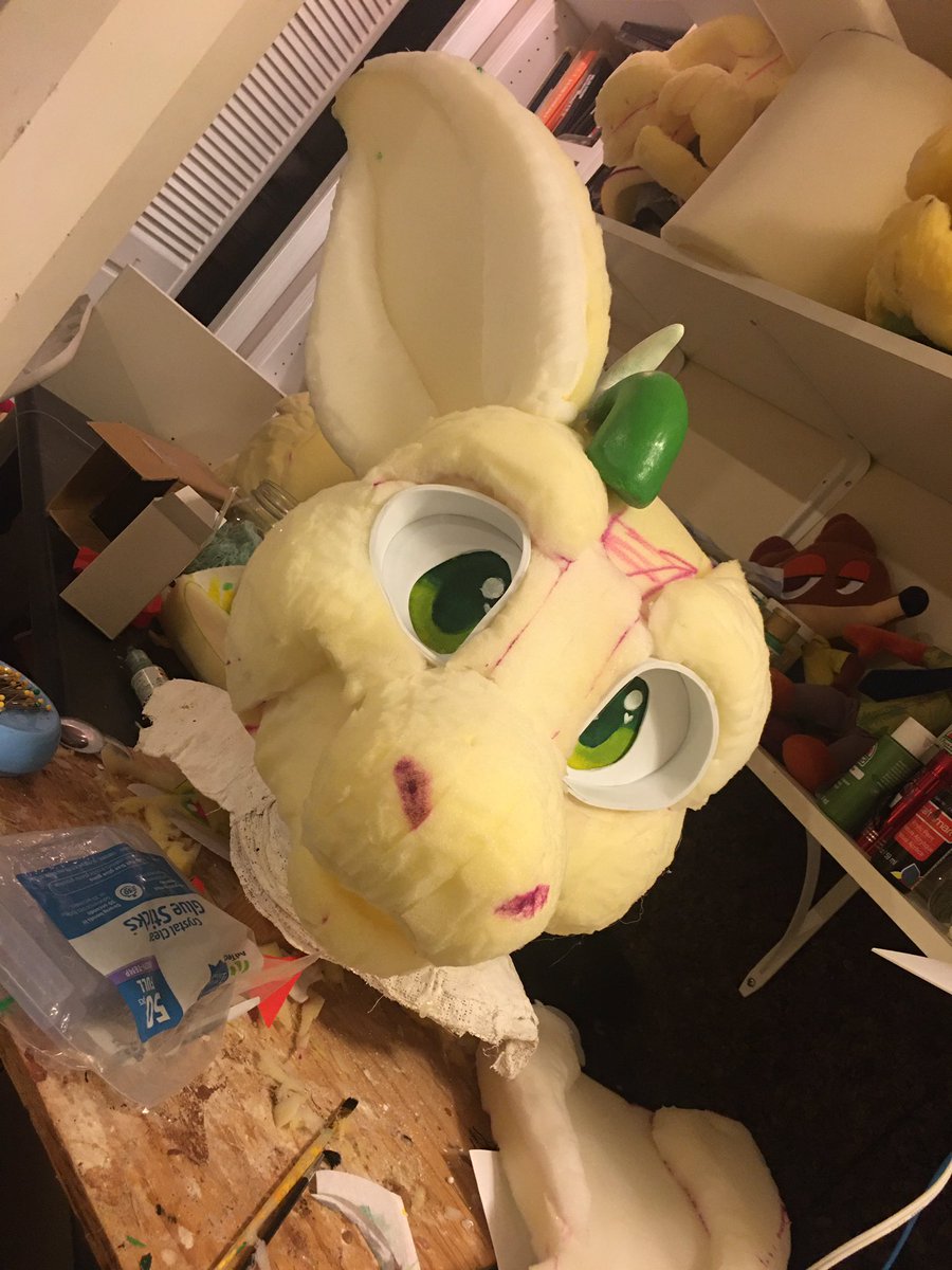warmfuzzianimal's tweet image. making some real progress on matcha’s head tonight! #fursuitmaker #fursuit