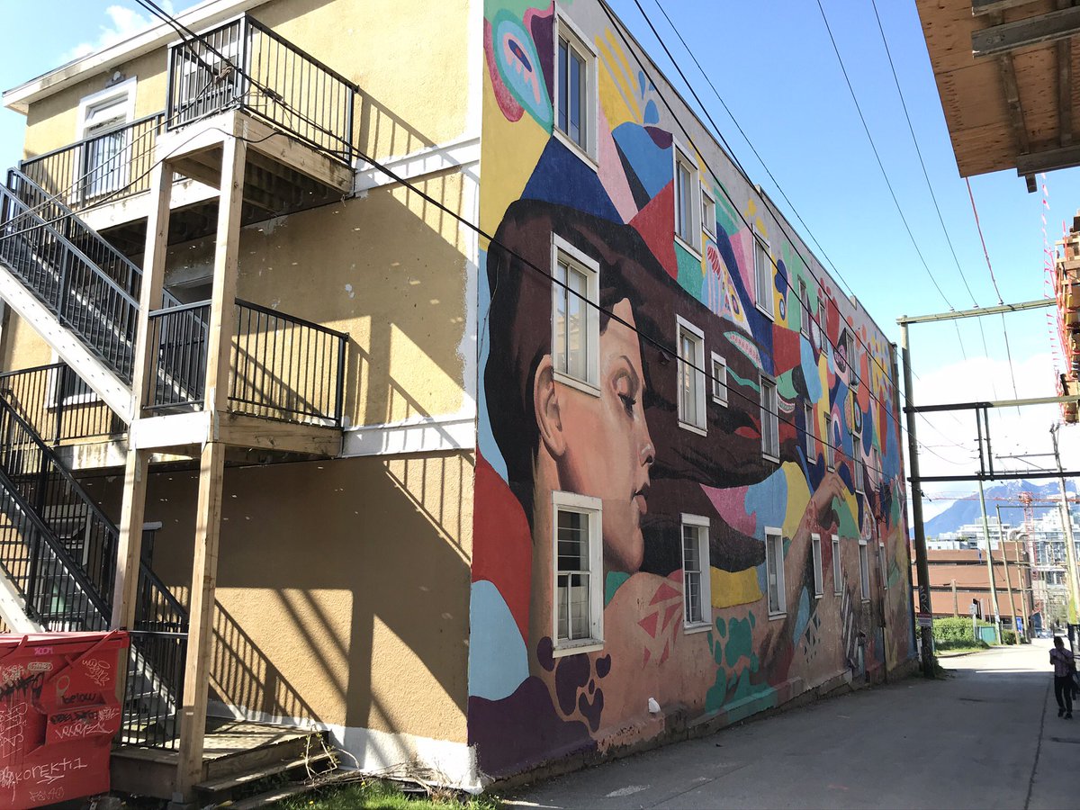 SteveKubota's tweet photo. @SashaEats @Adventuringgal @CharlesMcCool @CourseCharted @MadHattersNYC @SouthernerSays @DiscoverAtlanta @poetixtrip @Popinard @RoarLoudTravel Captured these on our afternoon walk, today 😎☀️#Vancouver @VanCity #MtPkeasant #StreetArt #MuralsMonday #Muraks #Art #SashaTravels https://t.co/7oy5JFGaHH
