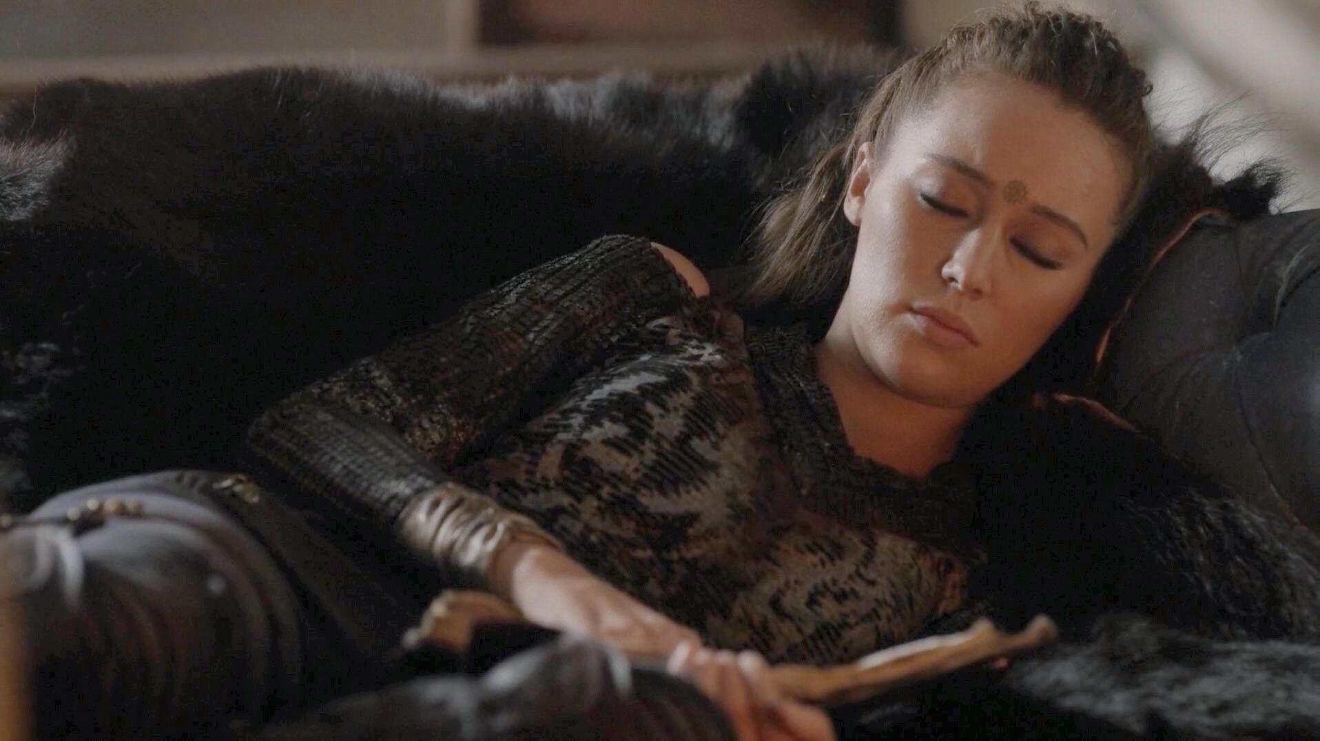 2020. 4. misses lexa. 