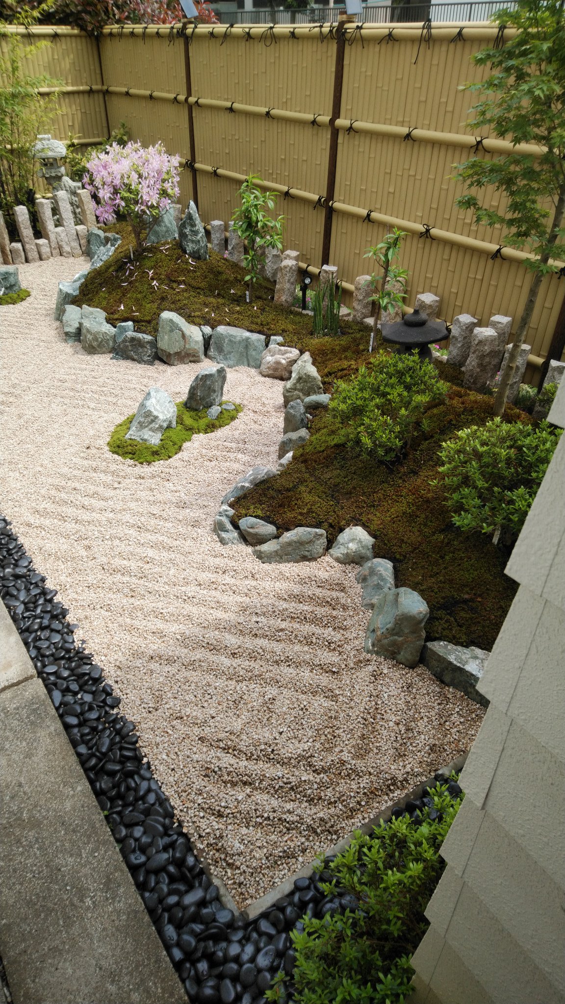 Aloha Style Life I Went Out And Refrained From Going Out And Made A Japanese Garden As A Do It Yourself Garden Karesansui Is A Garden That Does Not Use Ancient Japanese