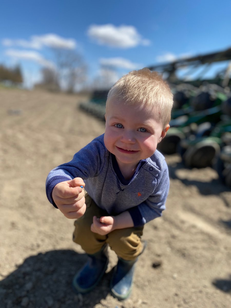 tobyburgin's tweet photo. Ceremonial last sugar beet seed to go in for 2020! https://t.co/lWw35j4GtJ