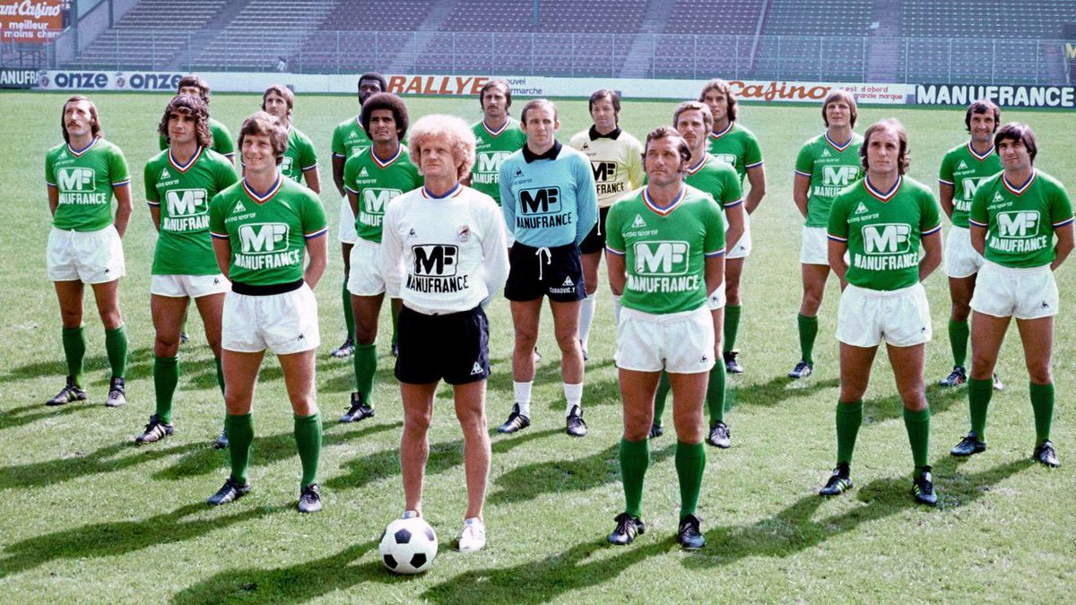 clappingmedia's tweet photo. Robert Herbin c’est : 

comme joueur (carrière entière à Sainté) :
🏟 492 matchs
🏆x6 champion de 🇫🇷
🏆x3 coupe de 🇫🇷
🇫🇷 23 sélections en Bleu

comme entraîneur :
🏆x4 champion de 🇫🇷
🏆x3 coupe de 🇫🇷
🥅 finaliste de la LDC en 1976
🏅x2 élu meilleur entraîneur de l’année

🙏🏼😢 https://t.co/By49i1tBSJ