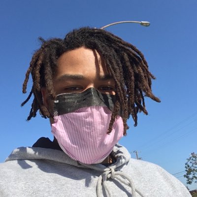 #NewProfilePic 6ft please 😊 https://t.co/UBmDbDfPVu<a href="/tag/newprofilepic"class="tags">#NewProfilePic</a>