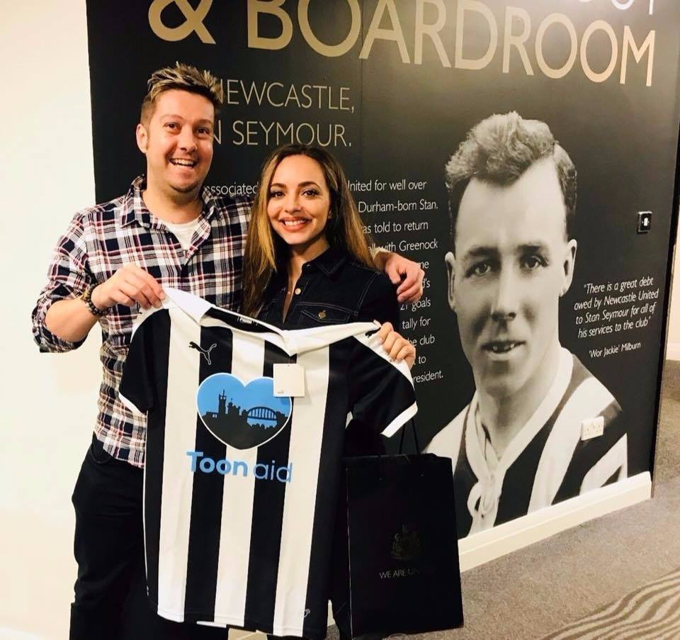 GeordieSultan's tweet photo. Just imagine if Newcastle United work in partnership with Toon Aid, just how Unicef did with Barcelona, and some of the profits go towards supporting the most vulnerable in our region.

#ToonAid💙 #LoveNewcastle #NUFC #nufctakover #NUFC_SA #NewcastleUnited https://t.co/nOQBC7H3fV