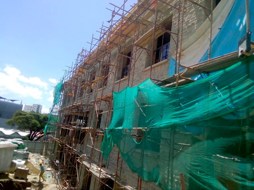 Construction work <a href="/ICSAddis/">ICS Addis Ababa</a> #ICSAddis continues.
Screed work; gypsum plastering work on walls, beams and corridor ceilings; Installation of aluminum frame and windows; ceramic wall tiling; production of wooden ceiling is completed and more! <a href="/drtstuart/">Dr Timothy S Stuart</a> <a href="/djassefa/">Dereje Assefa</a>