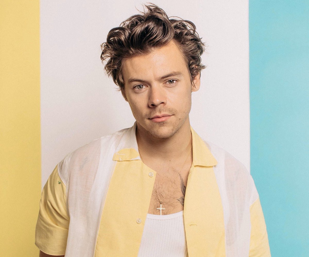 lousotb's tweet photo. 🌼larry social media au🌼 

El famoso cantante Louis no ha estado en el escenario por muchos años dedicándose a su hijo, pero cuando le ofrecen ser juez en The X Factor no puede negarse

Harry solo quiere hacer música 
Lo que no espera es encontrar el amor en 2 ojiazules https://t.co/jvONz5JGrB