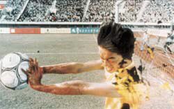 翔太 Twitter પર 30dayfilmchallenge Day2 自分の名前の最初の文字から始まる映画 し なので 少林サッカー 少林拳法とサッカーの組み合わさったスポ根コメディ映画 Cgで表現された ありえねー シュートの数々は見応えアリ 少林拳は最高 翔太 Twitter પર 30dayfilmchallenge Day2 自分の名前の最初の文字から始まる映画 し なので 少林サッカー 少林拳法とサッカーの組み合わさったスポ根コメディ映画 Cgで表現された ありえねー シュートの数々は見応えアリ 少林拳は最高