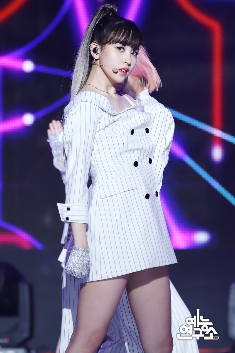 minajpgs's tweet photo. 190427 https://t.co/hKICZcBAVd