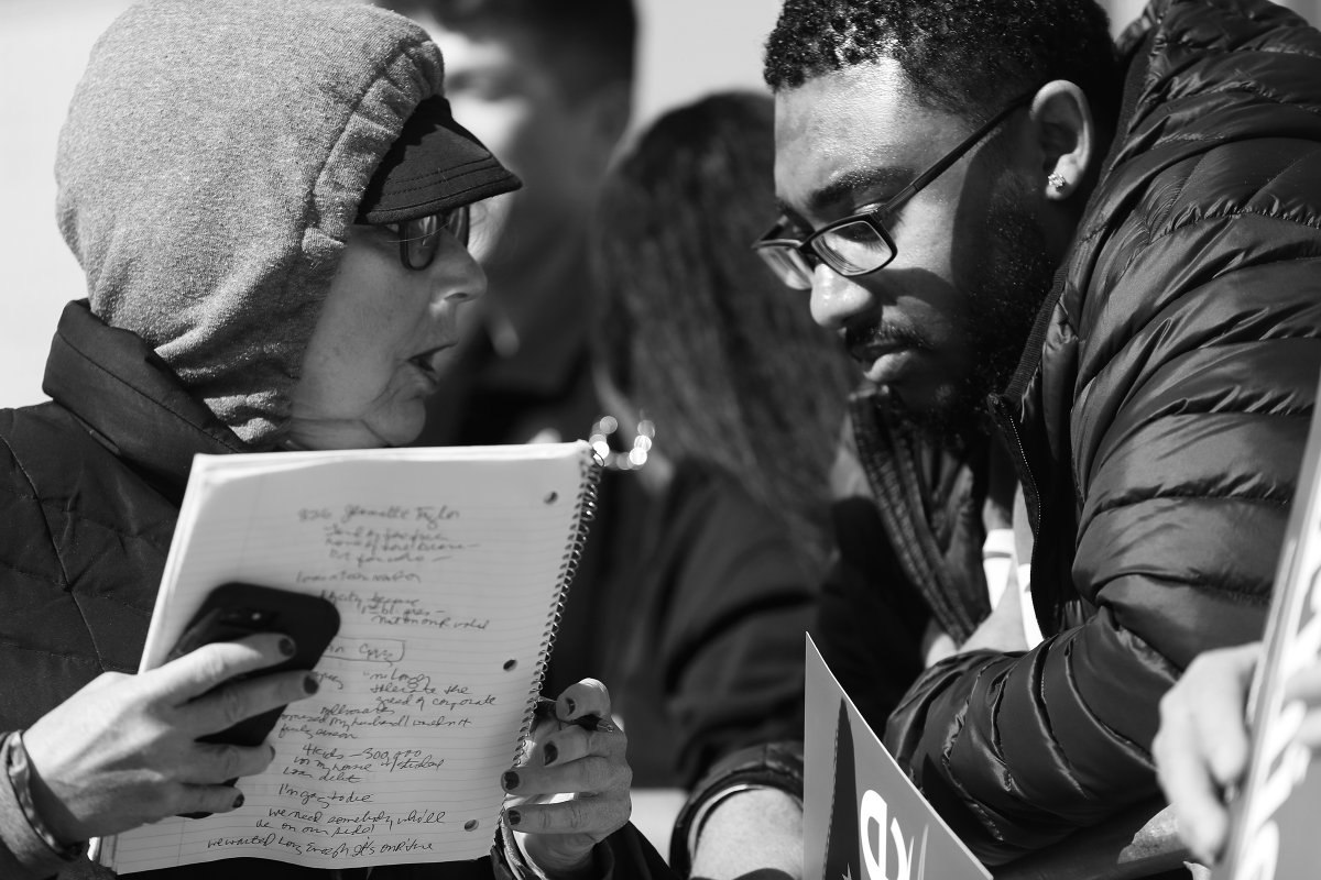 80) Stephanie Lulay [ @slulay2] + Shamus Toomey [ @stoomey] + Jen Sabella [ @jensabella]81) Rick Telander [ @ricktelander]82) Andy Grimm [ @agrimm34]83) Lynn Sweet [ @lynnsweet]