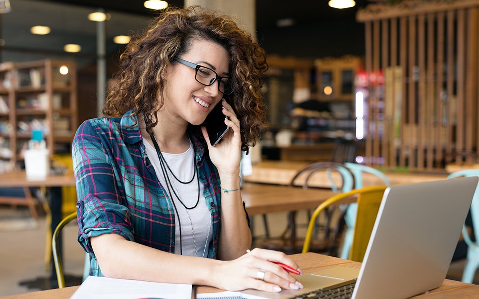 NACEOrg's tweet photo. Virtual #internships are essential in the current work environment. Recognize that benefits of a traditional internship are lost when internships. #careerservices #recruiting #URR @ShawnVanderziel  https://t.co/0o3cwTEQ92 https://t.co/GzvSQ6KjCq