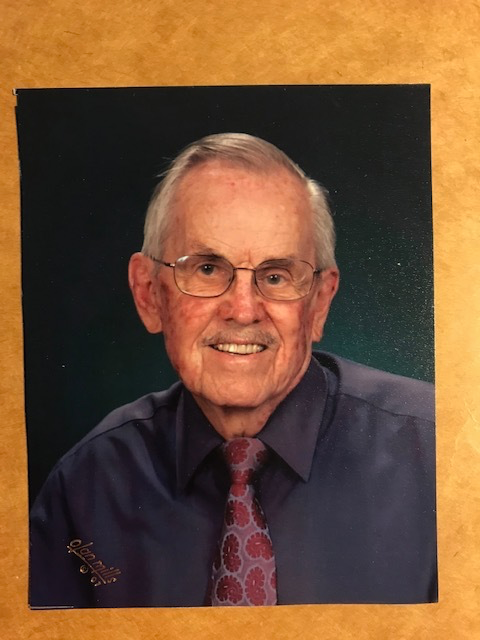 rachaelmyrow's tweet photo. #LifeOnTheInside If you know what's going on, like Larry Hawkinson at the Saratoga Retirement Community, you get why meals are served in your room, why you can't visit your wife in memory care. But it still drives you nuts. https://t.co/mFQaSvNVUC via @kqedscience @Mollydacious https://t.co/Mu17RjMJwW