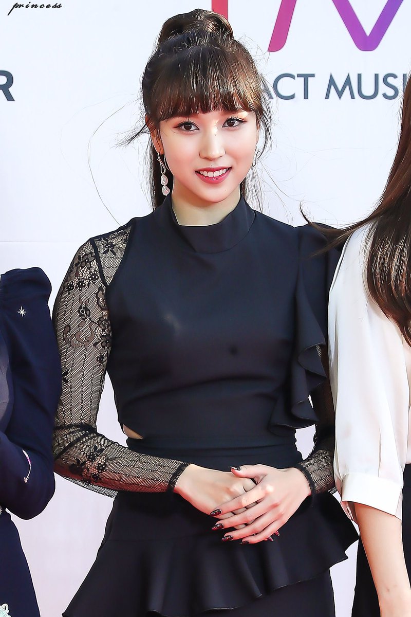 minajpgs's tweet photo. [EVENT] The Fact Music Awards
190424 | ©️ princess mina https://t.co/EhzHMemeQB