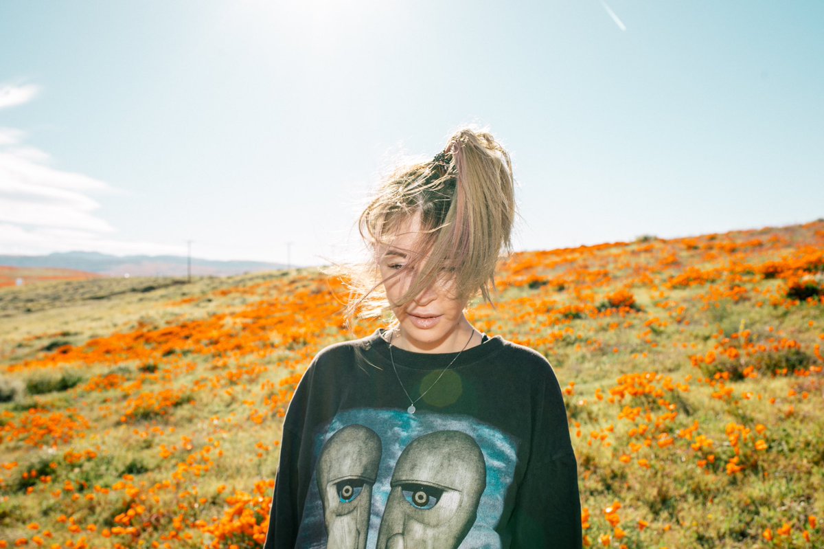 awonderland's tweet photo. nature bitch https://t.co/6RmxXGWXfX