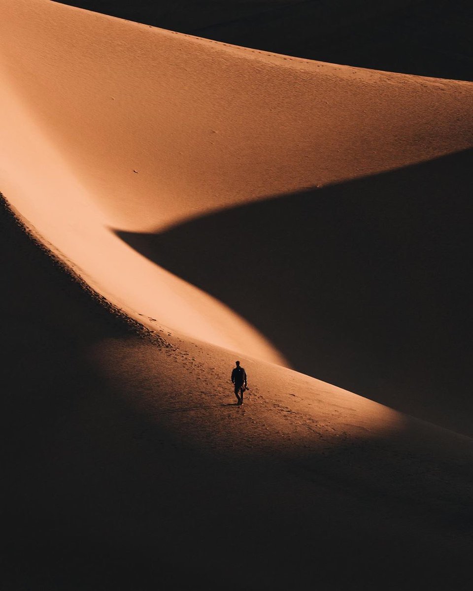 earth's tweet photo. Death Valley, California. https://t.co/tcUtjSjGbj