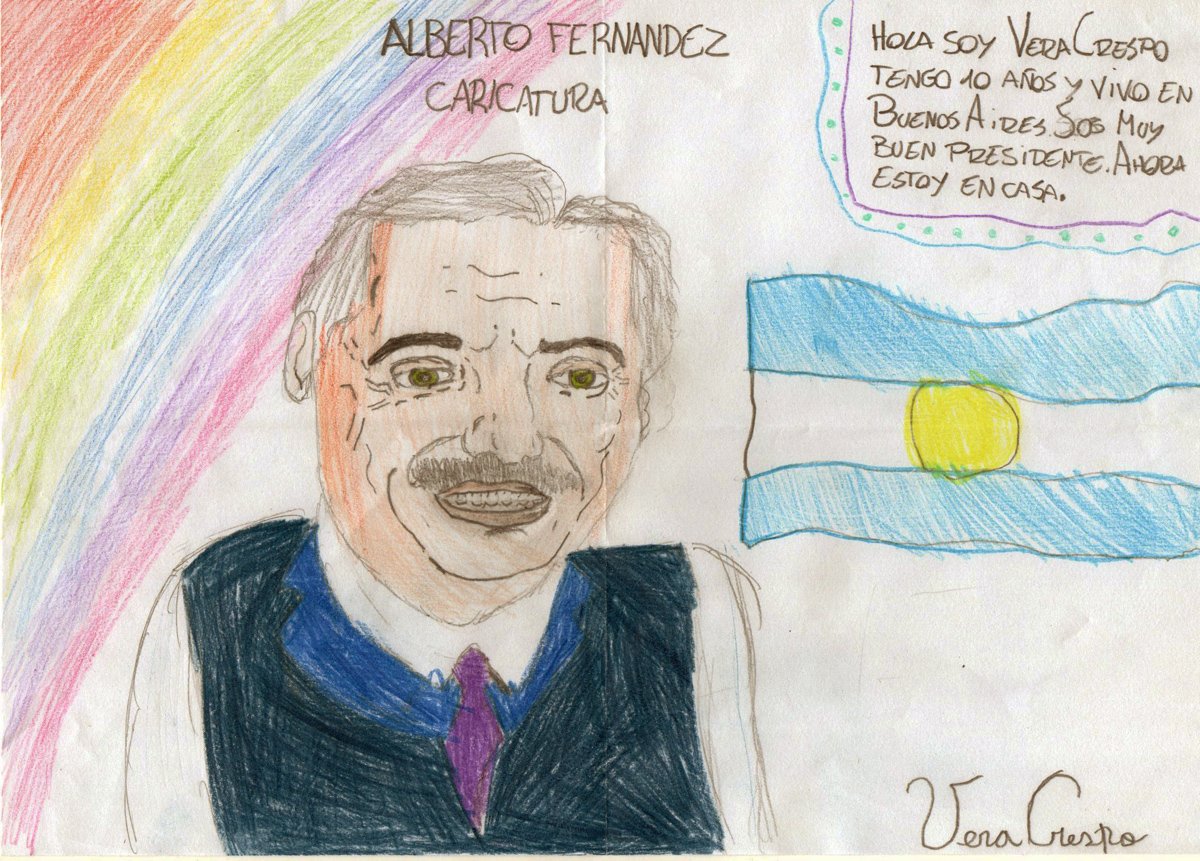 Hola <a href="/alferdez/">Alberto Fernández</a> soy Vera y te mando este dibujo. Mandale saludos a tu familia y a <a href="/CFKArgentina/">Cristina Kirchner</a> que una vez me la encontré en el Aeropuerto. 😊