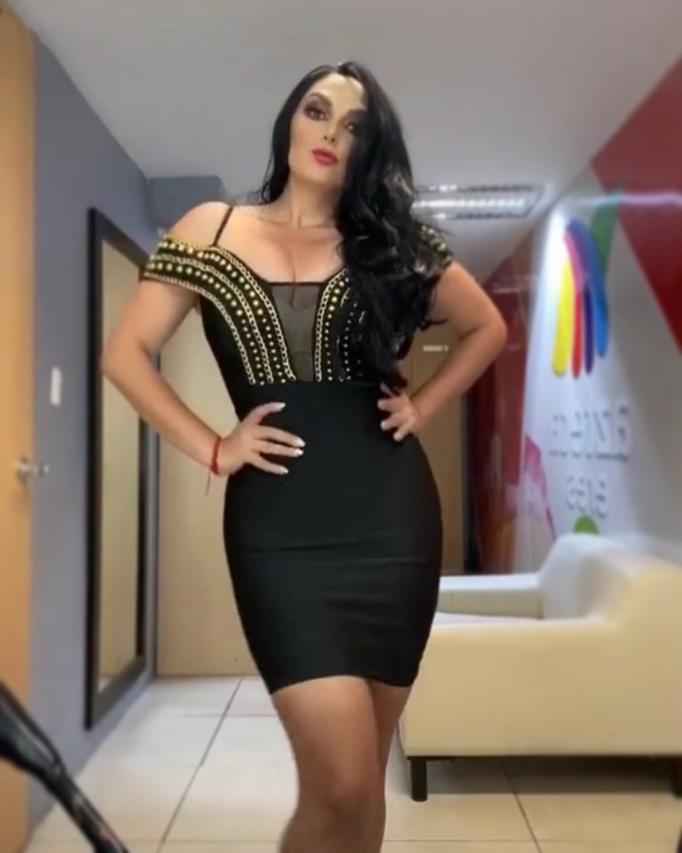 vania manzano on X: Qué tal estuvo su fin de semana? #losamo #lindodia  t.coqJD6eWRFw7  X