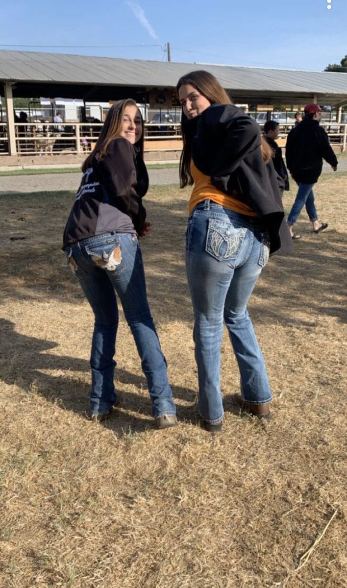 katiearagona02's tweet photo. #TigerFairWeek @LosBanosTigers https://t.co/UHIU1v7Vnu