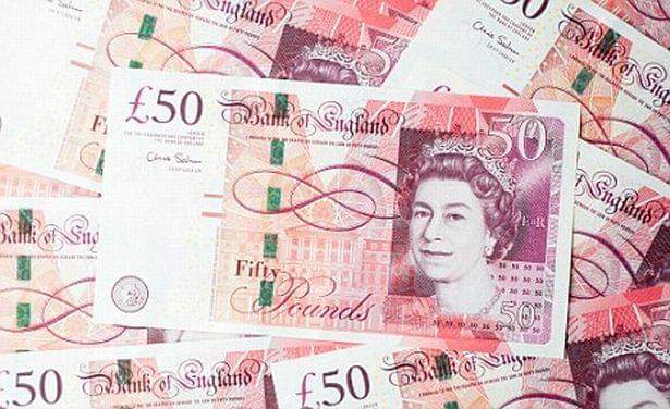 LondoniyaUK's tweet photo. #مسابقات_لندنية 
بمناسبة شهر رمضان 
سحب على مبلغ كاش 💰💷
الشروط بسيطة: 
١- الإشتراك على قناتي على اليوتوب. هذا هو الرابط👇
https://t.co/HKx54S0XW8
٢- رتويت.
حظ سعيد للجميع🍀🤗 https://t.co/bkGC1iG2jn