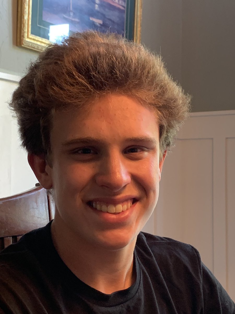 chabin76's tweet photo. My hair is good but my boy’s...bruh. #DMGive #fro #fronation https://t.co/j2tYKuZgAB