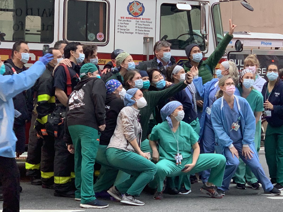 Craig Thompson (@cathompson99) on Twitter photo #NYCSTRONG NYU nurses and FDNY 👏👏👏😷😷😷 #NYCSTRONG NYU nurses and FDNY 👏👏👏😷😷😷