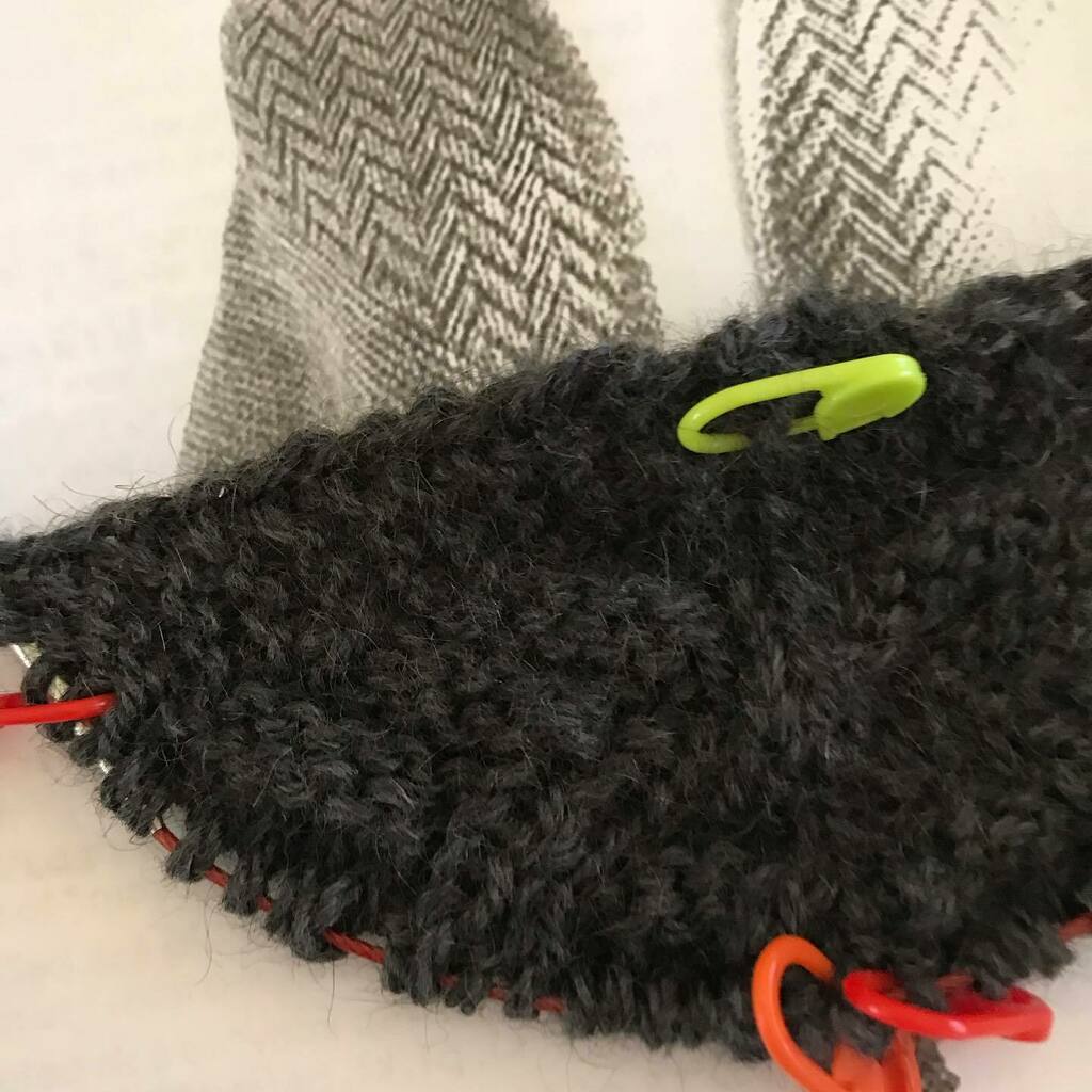 knitmoregirls's tweet photo. Lovely yarn, elegant pattern. ... which you can’t see, because the color is too dark. Jasmin is getting the same yarn for me in a lighter color.
I will use this lovely Outlaw yarn- Polwarth, Alpaca, Possum, for something else.
#WhenKnittingAttacks!
#KnitmoreglrlsPodcast https://t.co/XrfBbXvj2c