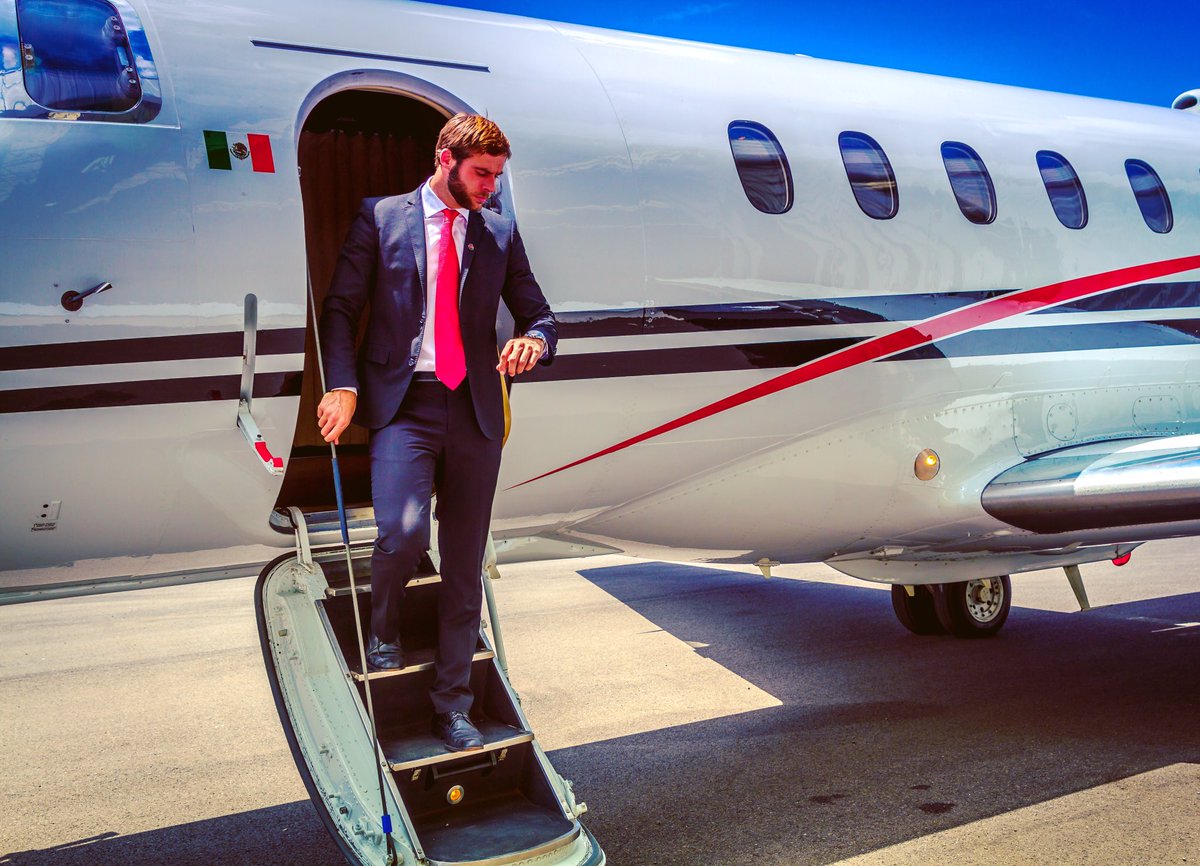 RedwingsAero's tweet photo. We are open for business we can help you at Queretaro and any where within Mexico
Contac us: EEUU 1 800 879 2185 +52 442 277 4555 +52 722 247 6066 📧fbo@redwings.aero | 🌐https://t.co/h9ZpKiDHKQ
#mmqt #130.5 #redwingsfbo #airelitenetwork #redwingsjets #redwingsredjets #redwings https://t.co/T2cXd7ADzf
