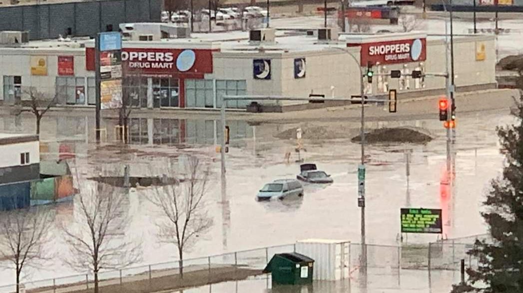 Our hearts go out to those who were affected by the Fort McMurray Flood. We hope that everyone is safe during this time.
facebook.com/16484351361995…
#fortmcmurray #2020flood #devastation #heartgoesout #StaySafe