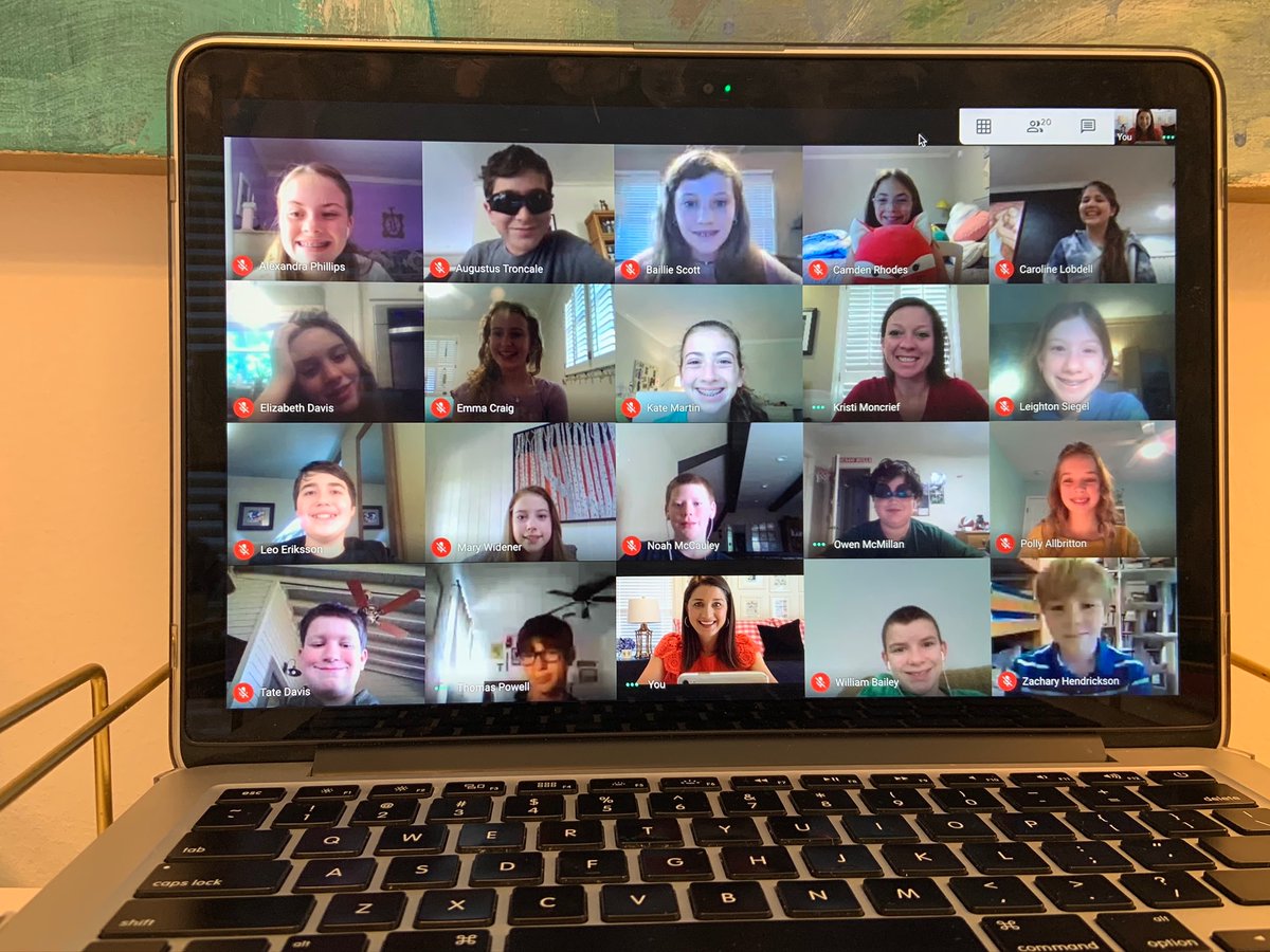Moore_Math's tweet image. Happy Monday from 18 smiling 6th graders up and ready for a virtual morning meeting. @BrookwoodForest @mtnbrookschools