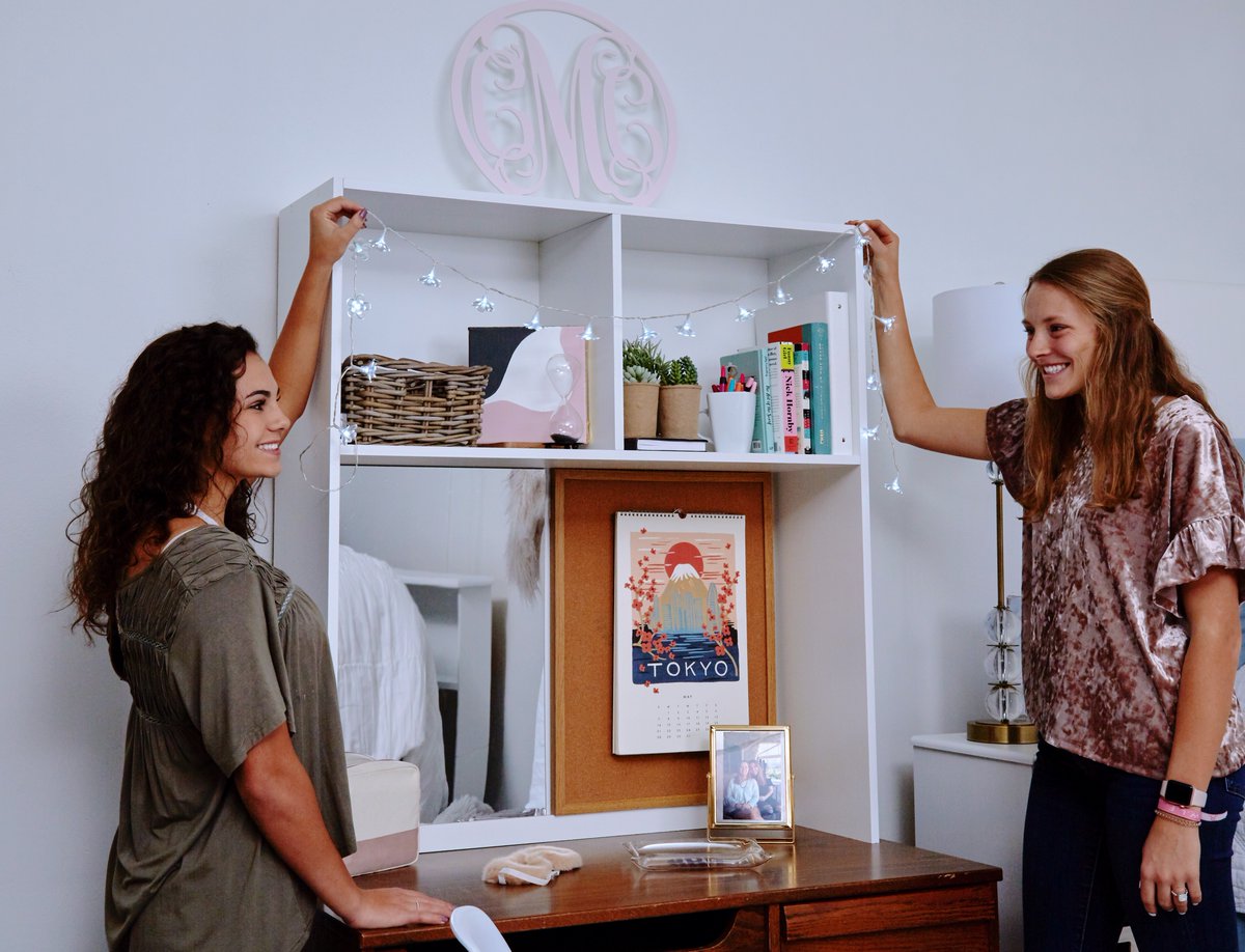 _DormDecor's tweet photo. Looking for those special touches to complete your dorm room? We’ve got you covered! Click the link in our bio to shop our accessories 🛍 #dormdecor
https://t.co/rRliNmOFFO https://t.co/lVVPkJ2fVO
