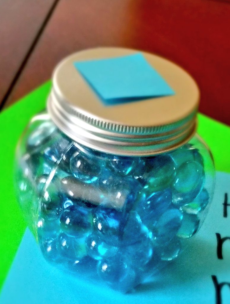 MisterV2021's tweet photo. Family fun activitiy I thought I'd share to keep parents and kids involved. Marble guessing: Parents & kids are collaborating and sending in the # of marbles they think are in the jar & I'll announce the # and the winner on Friday! ๐ #MrVsChamps #SumterStrong #ChampLife4 https://t.co/PMf8Lc3lwE