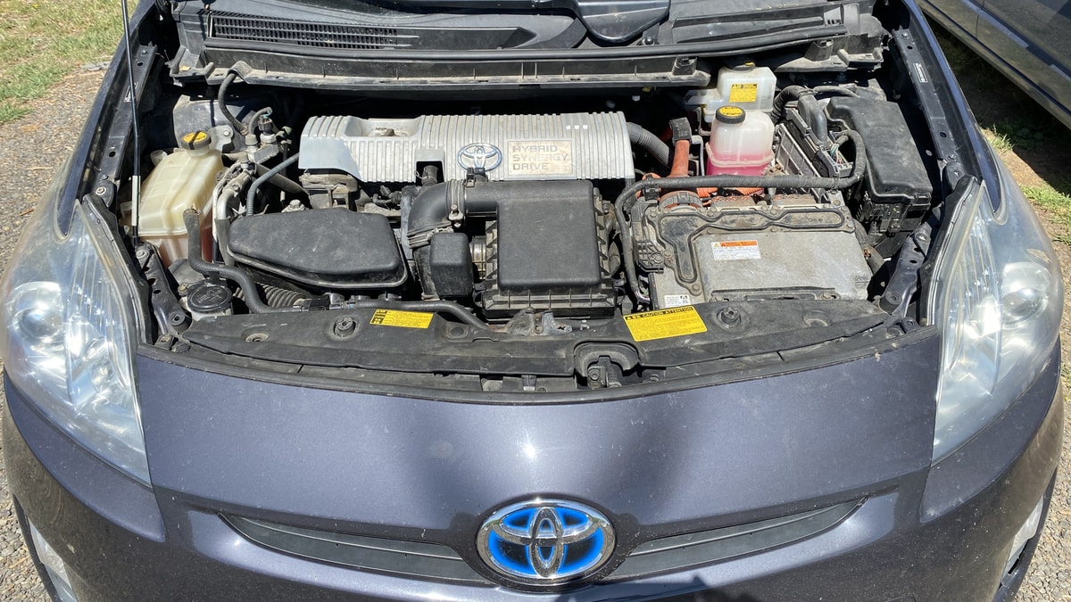 the_hybrid_guy's tweet photo. Finally solved the P0401 EGR issue on the 2010 Prius. Check out what I did and how I solved the problem. https://t.co/1C5ZNcuNLI #toyotaprius #hybrid #COVID19 #MondayVibes #ThingsRichPeopleBuy #Carbond #EGRmotor #prius #greencarmovement https://t.co/mSdPeB7VHt