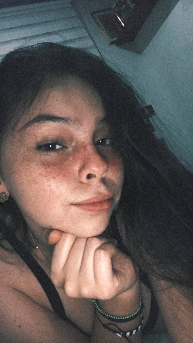 𝑆𝑜𝑝ℎ𝑖 tweet media