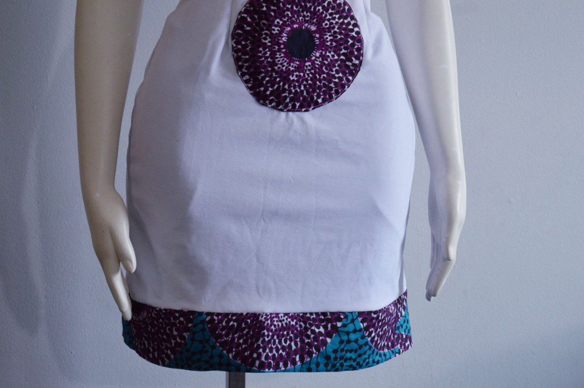 Esperatab's tweet photo. What are your plans if the #Covid_19 disappeared right now... You want to dress properly!? Talk to us. Spandex materials mixed with Kitenge dress 👗 made by #EsperanzaFashionDesign the eye of fashion! #EsperanzaCouture #iAmWaterlooRegion #OntarioSpirit #Canada https://t.co/YiPbBsmthZ