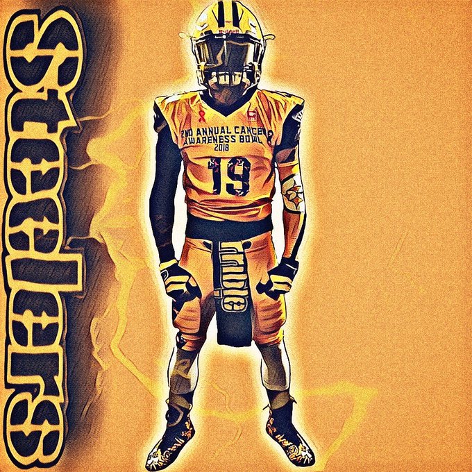 Had to sauce up aome pictures for my boy Charles Leech of the #TriCitySteelers brother hood in #semipro<a href="/tag/semipro"class="tags"><span>#semipro</span></a><a href="/tag/tricitysteelers"class="tags"><span>#tricitysteelers</span></a>