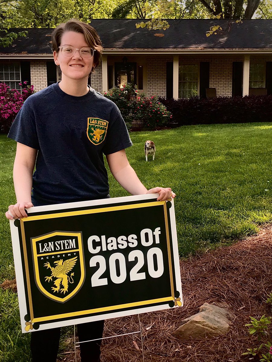 LNSTEM_PTSA's tweet photo. Join us in celebrating these 2020 seniors! @LNSTEMAC @LNSTEM2020 #Gryphonpride #gryphonclassof2020 https://t.co/HEuJX7vYFC