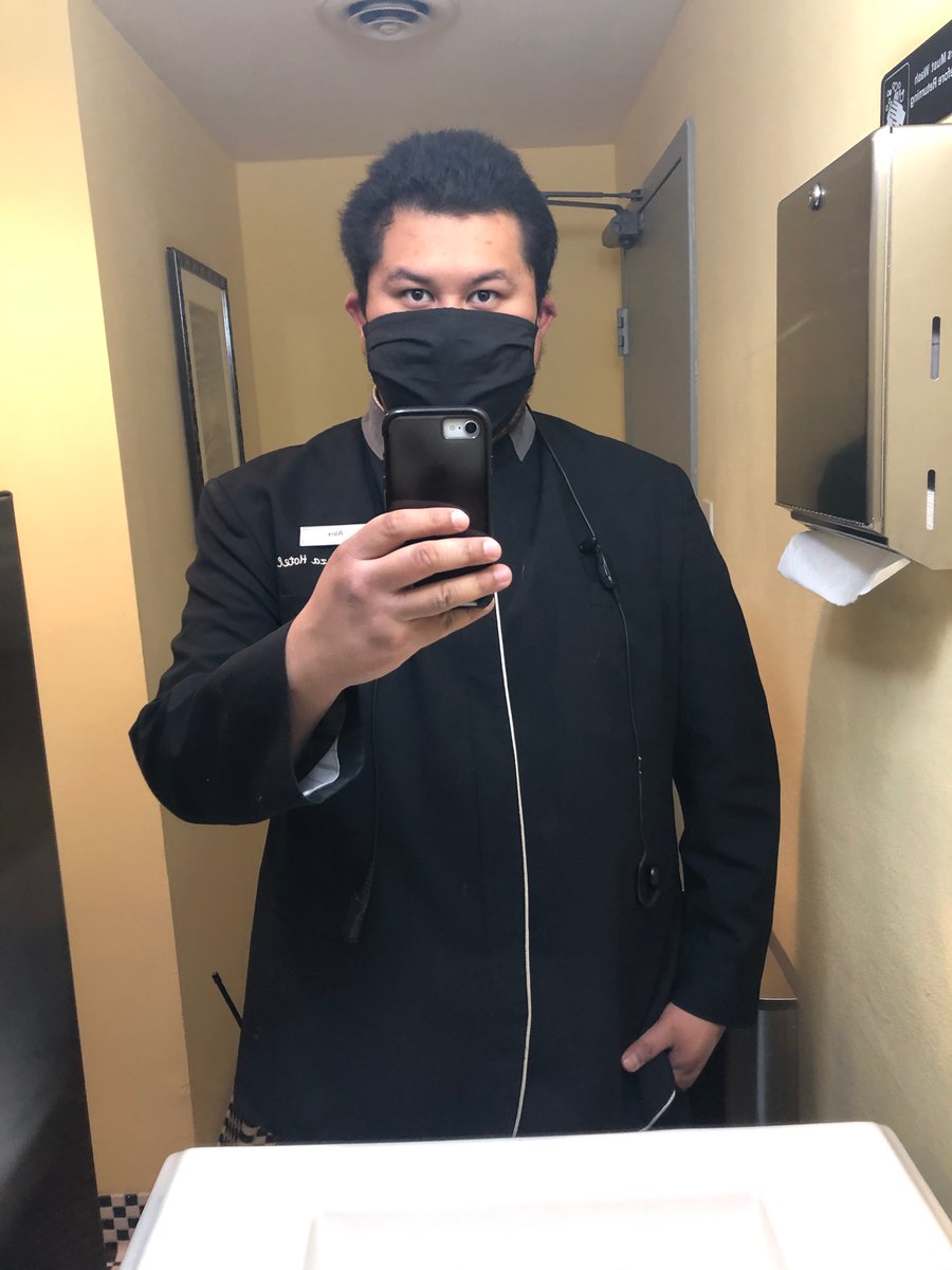 AlexFuentes91's tweet photo. Time to open up the shop. #WorkHardStaySafe #GrindFlow #WorkingMan #PlayHardWillCome #WashDemHands #HotelNinja #DidYouWashDemHandsYetFool 🧼 🖐 🤚 https://t.co/ATDxMvNVnd