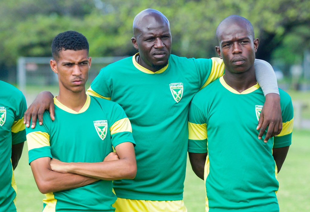 goldenarrowsfc1's tweet photo. #TBT Looking back at old training pics like 🥺 
#MissingFootball #MissingTheSquad https://t.co/y4paGqPAY1