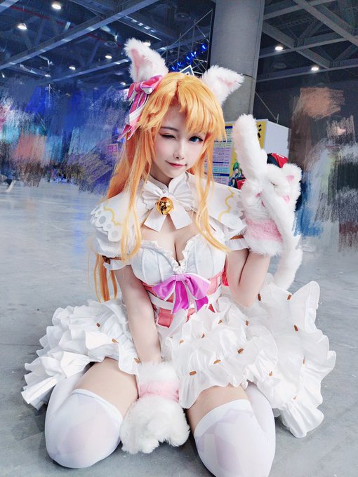 Twitterのコスプレ画像3