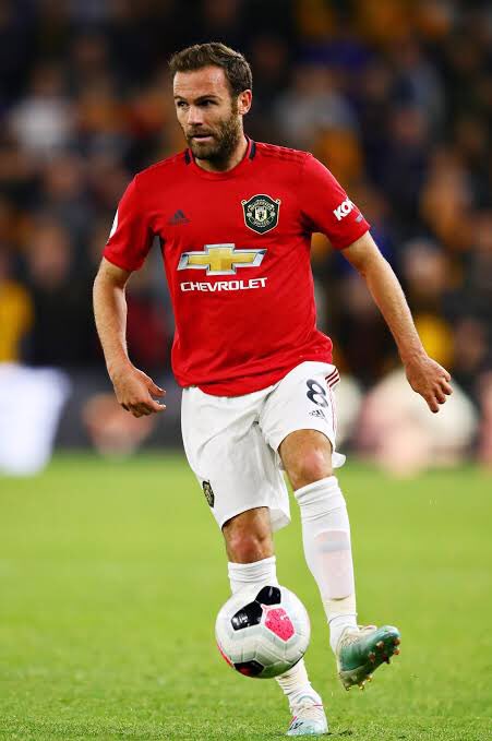 Happy 32nd birthday to the nicest guy in football, Juan Mata! Our little magician.  