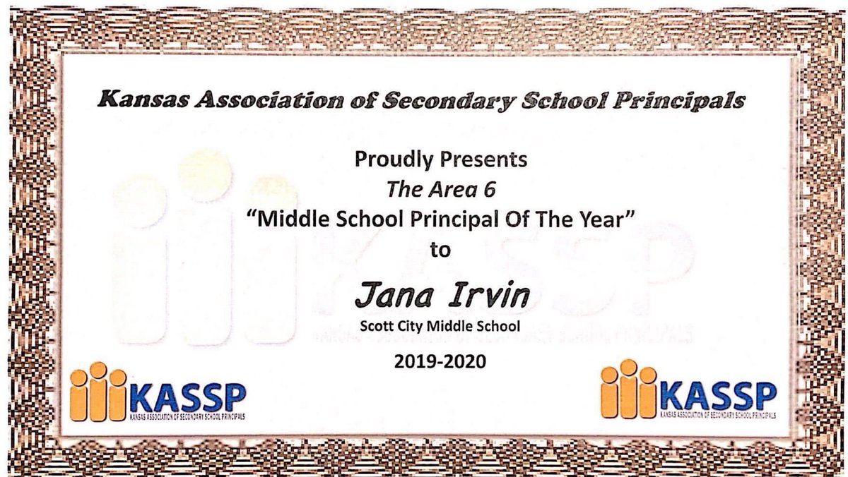 USD466_ScottCo's tweet photo. Congratulations to SCMS Principal, Jana Irvin! #WeAreSC @janairvin https://t.co/oRiy9Ztpfs