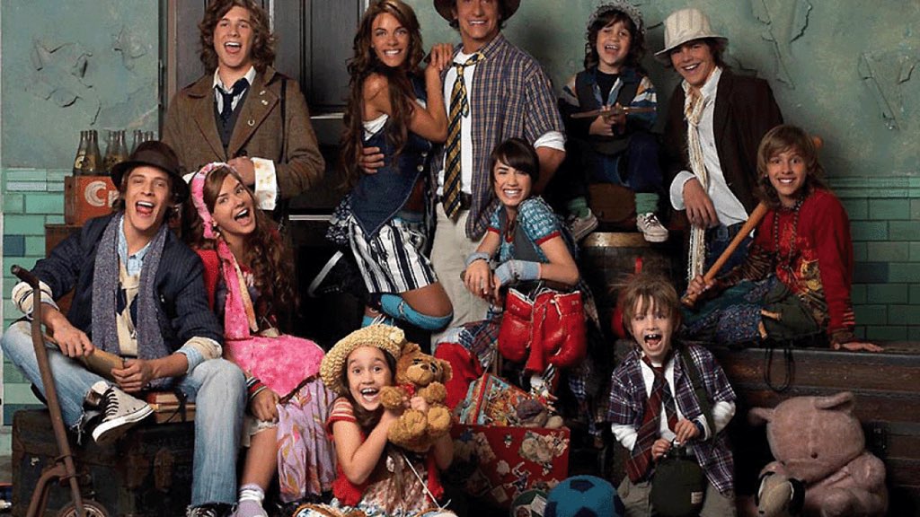 FandomAguerrid's tweet photo. La mejor infancia la vivimos nosotros 

#CasiAngeles https://t.co/t62rMUjmRE