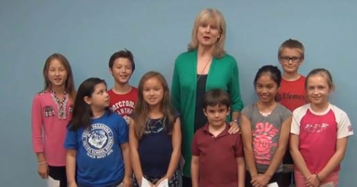 321Acting's tweet photo. How to Hold Your Script at an Audition: Acting Video Lesson 
_________
Call/Text to schedule a free class! 818 275-2740
_________
#ActingLife #ActingTips #ActingClasses #ActingForKids #ActingForTeens
_________
https://t.co/BFgH7UJT3p    https://t.co/QI7D5SFqdd