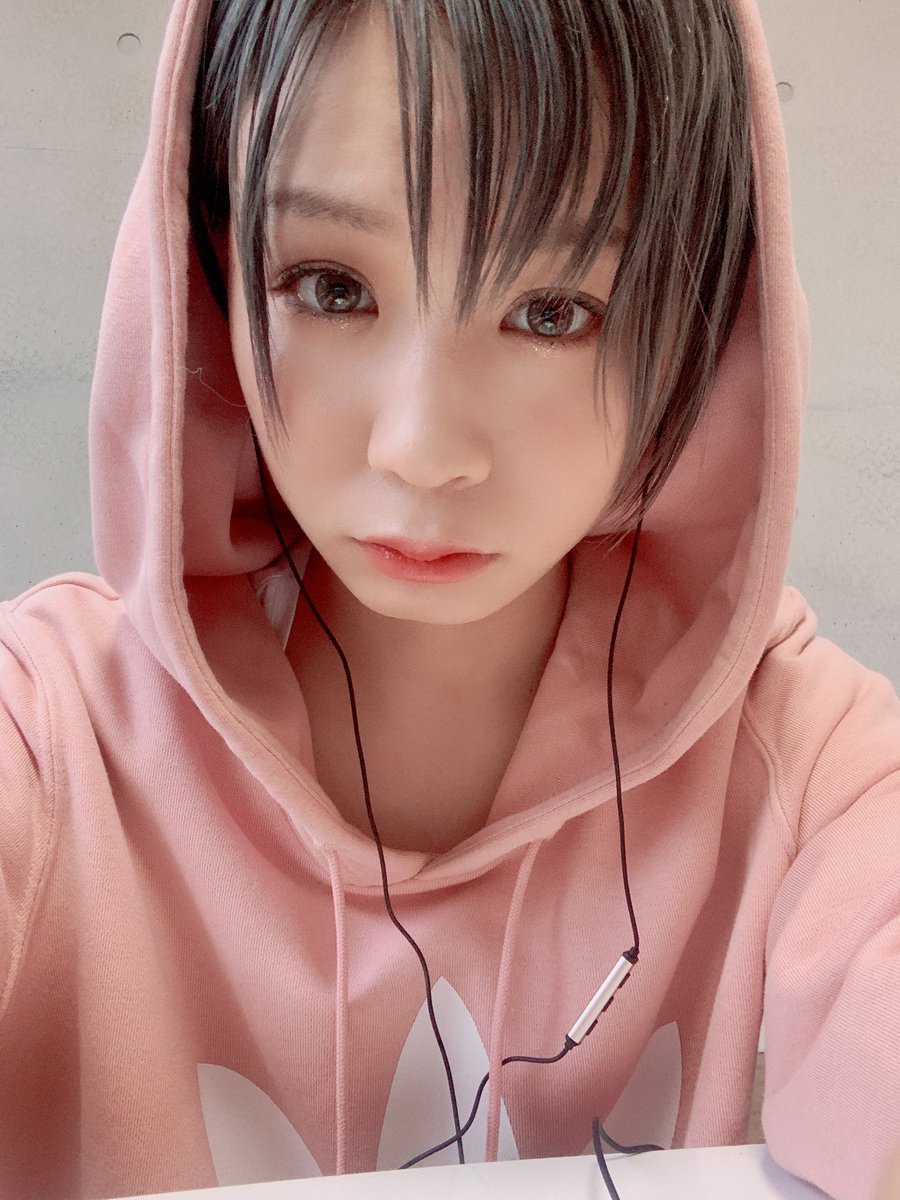 モモコグミカンパニー on X