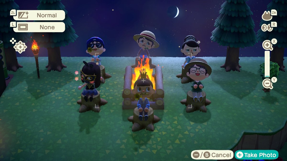 Amandacrossing7's tweet photo. Stargazing with these crazies. @patchyfrombooty @hyliakay #AnimalCrossing #ACNH #NintendoSwitch https://t.co/Z53uqBxIJe